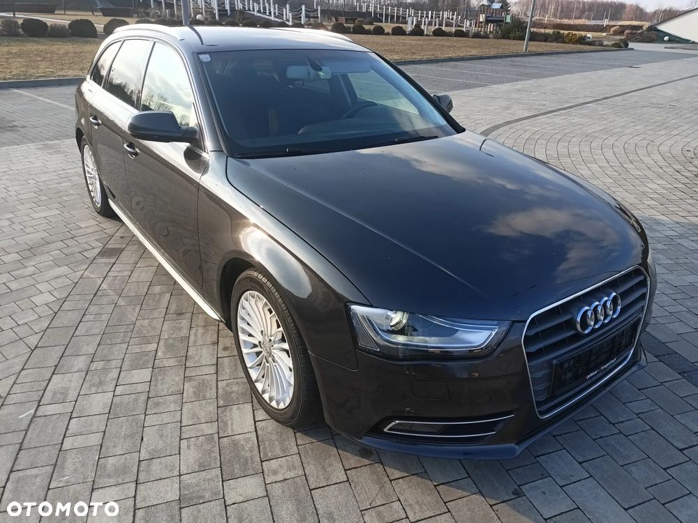 Audi A4 Avant 2.0 TDI - 19