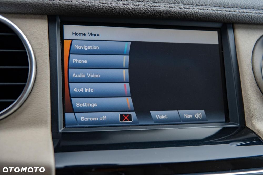Land Rover Discovery 3.0D V6 HSE - 19