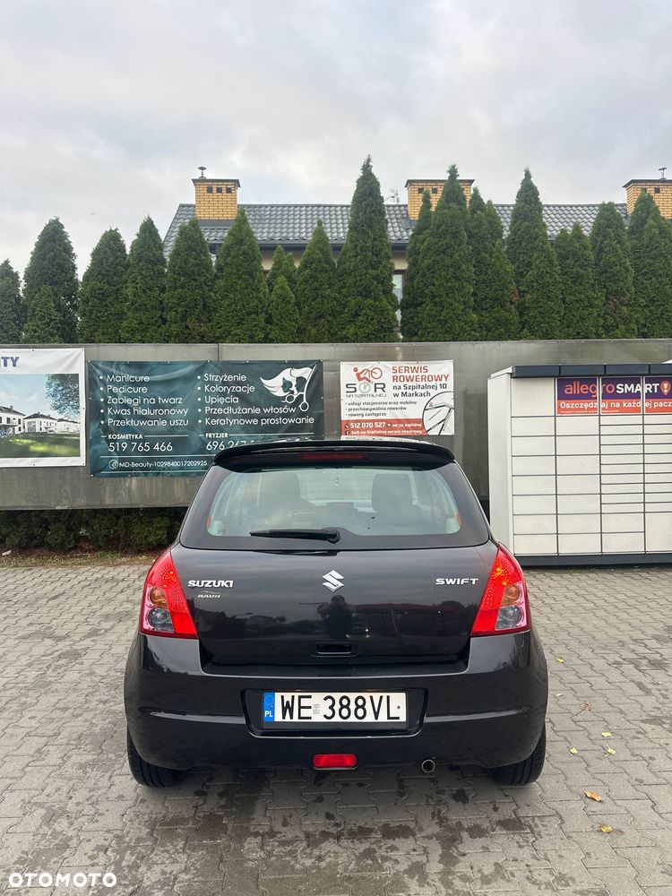 Suzuki Swift 2007 photo 4
