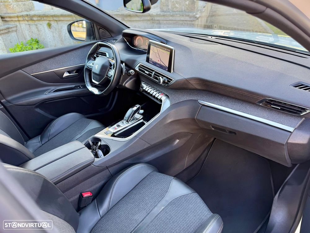 Peugeot 3008 BlueHDi 130 Stop & Start EAT8 GT - 10