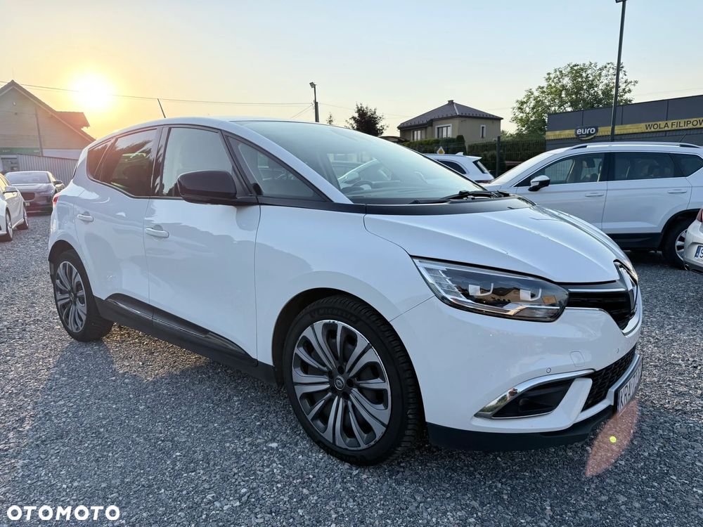 Renault Scenic - 1