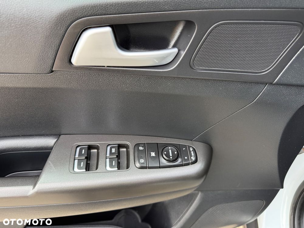 Kia Sportage - 23