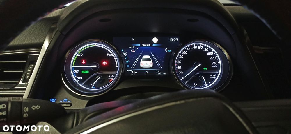 Toyota Camry 2.5 Hybrid Prestige CVT - 9