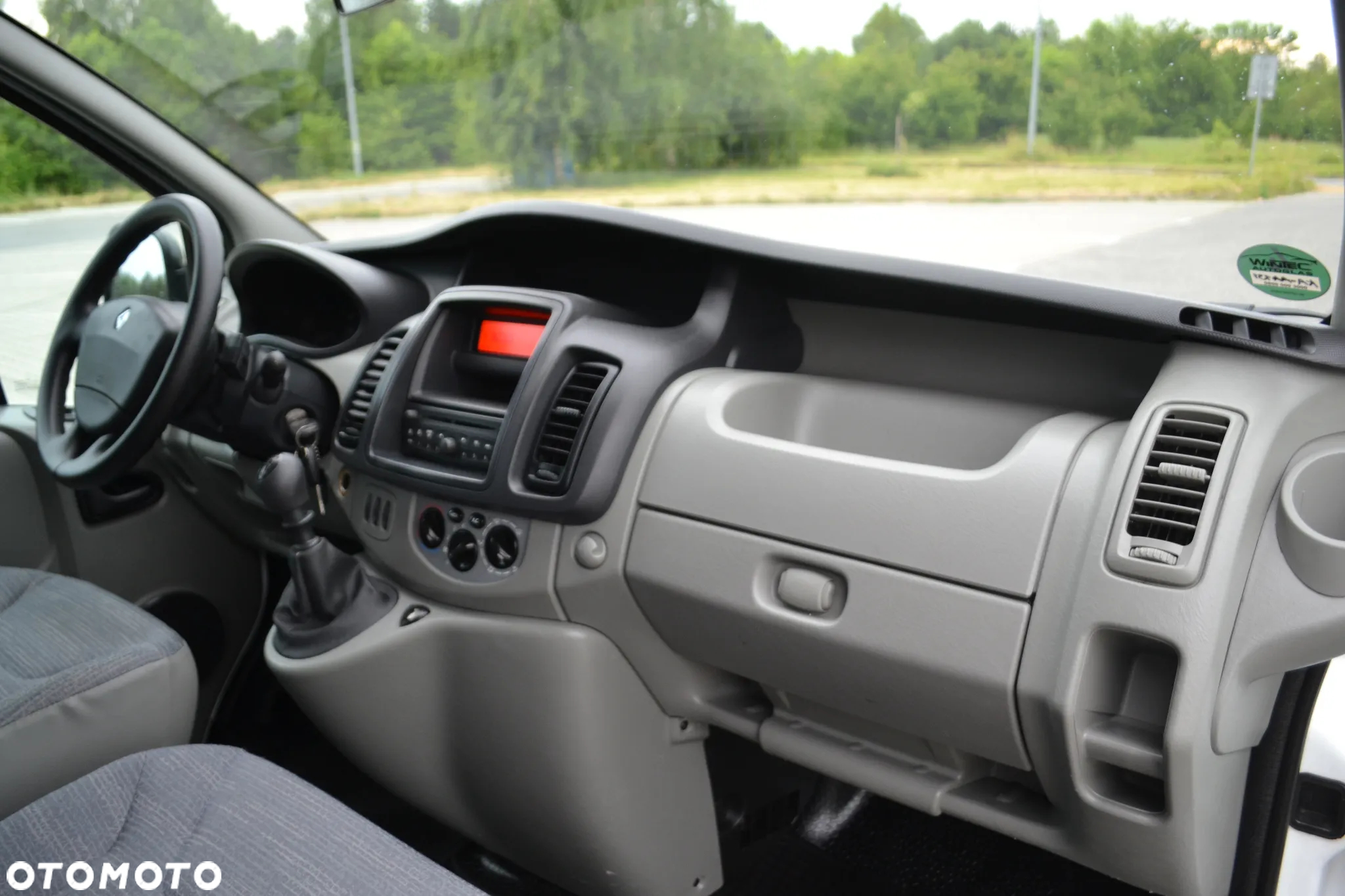 Renault Trafic - 18