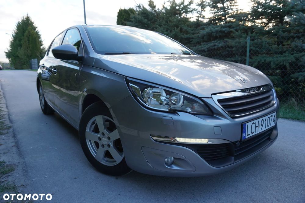 Peugeot 308 125 THP Allure - 11