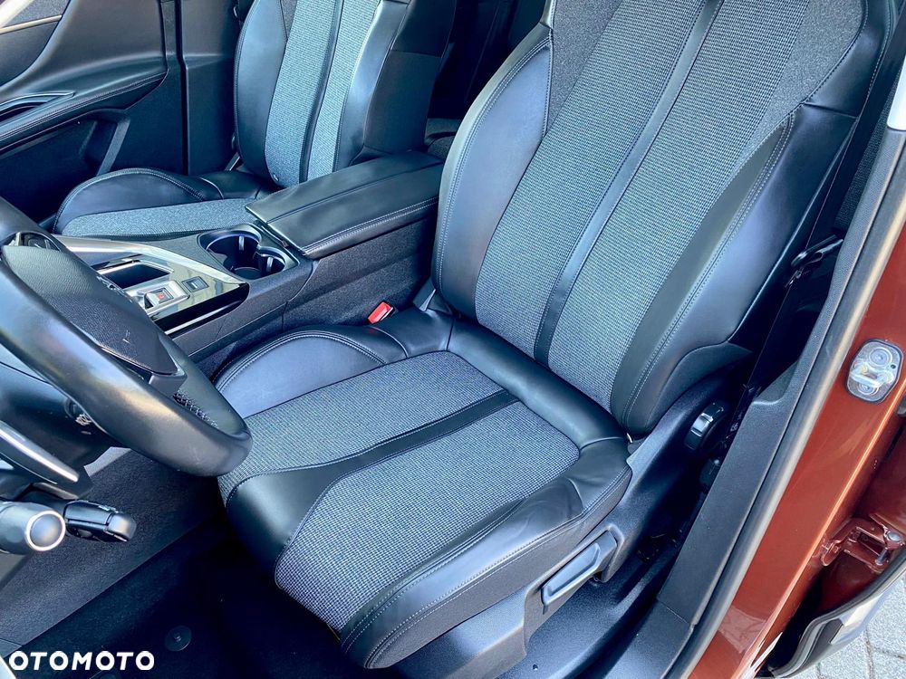 Peugeot 3008 BlueHDi 180 Stop & Start EAT6 GT - 12