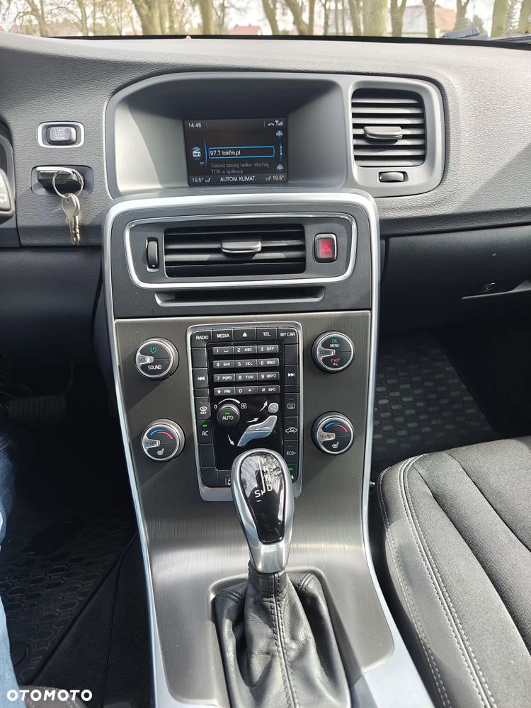Volvo V60 D4 Drive-E Summum - 9