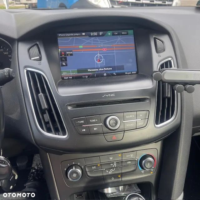 Ford Focus 1.5 TDCi Trend - 6