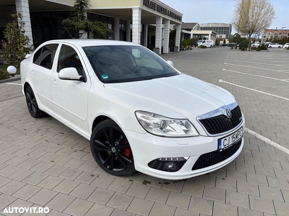 Skoda Octavia 2.0 TDI DPF DSG RS - 10