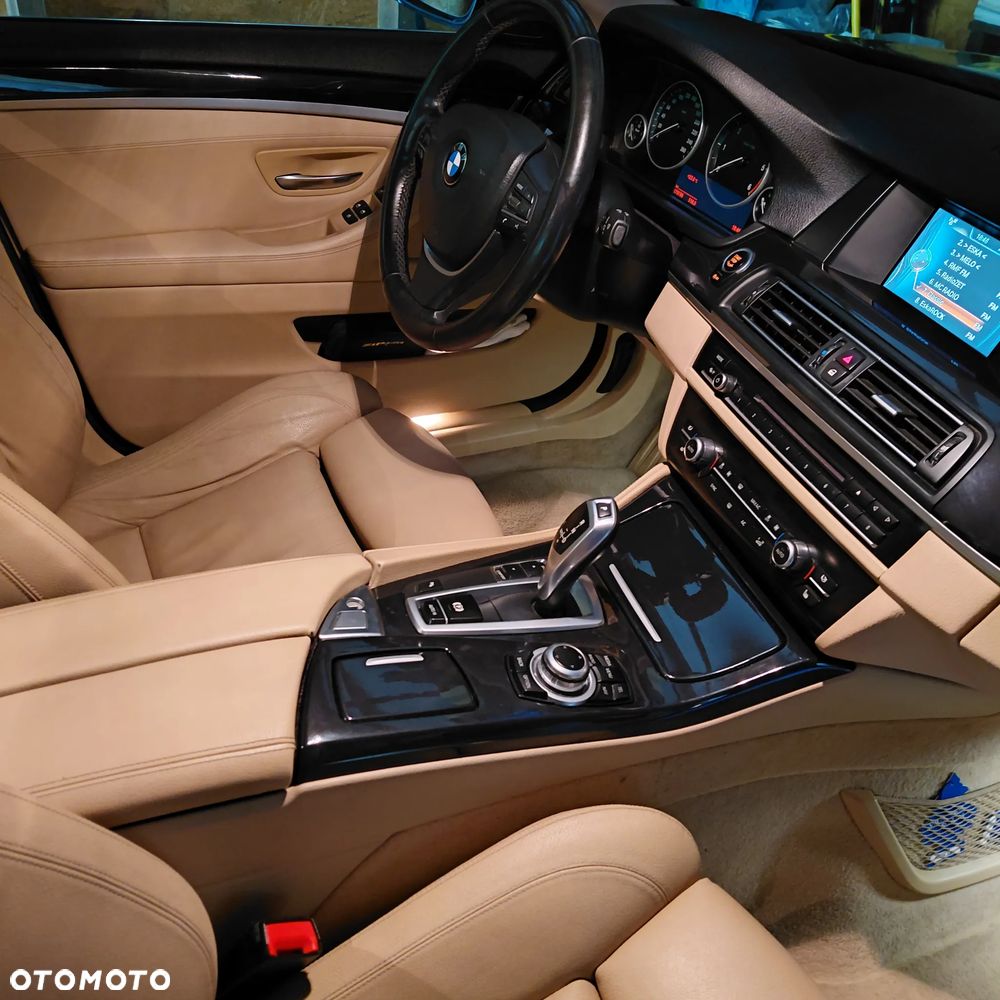 BMW Seria 5 - 12