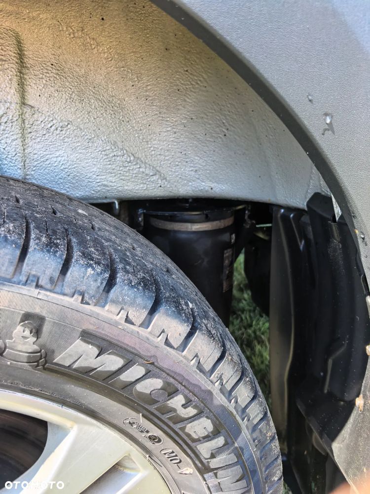 Mercedes-Benz SPRINTER 319 CDI - 13