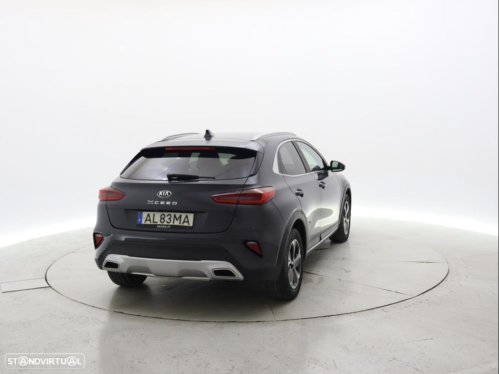 Kia XCeed 1.6 GDi PHEV Tech - 7