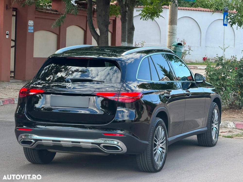 Mercedes-Benz GLC 300 4MATIC 9G-TRONIC Edition Avantgarde - 16