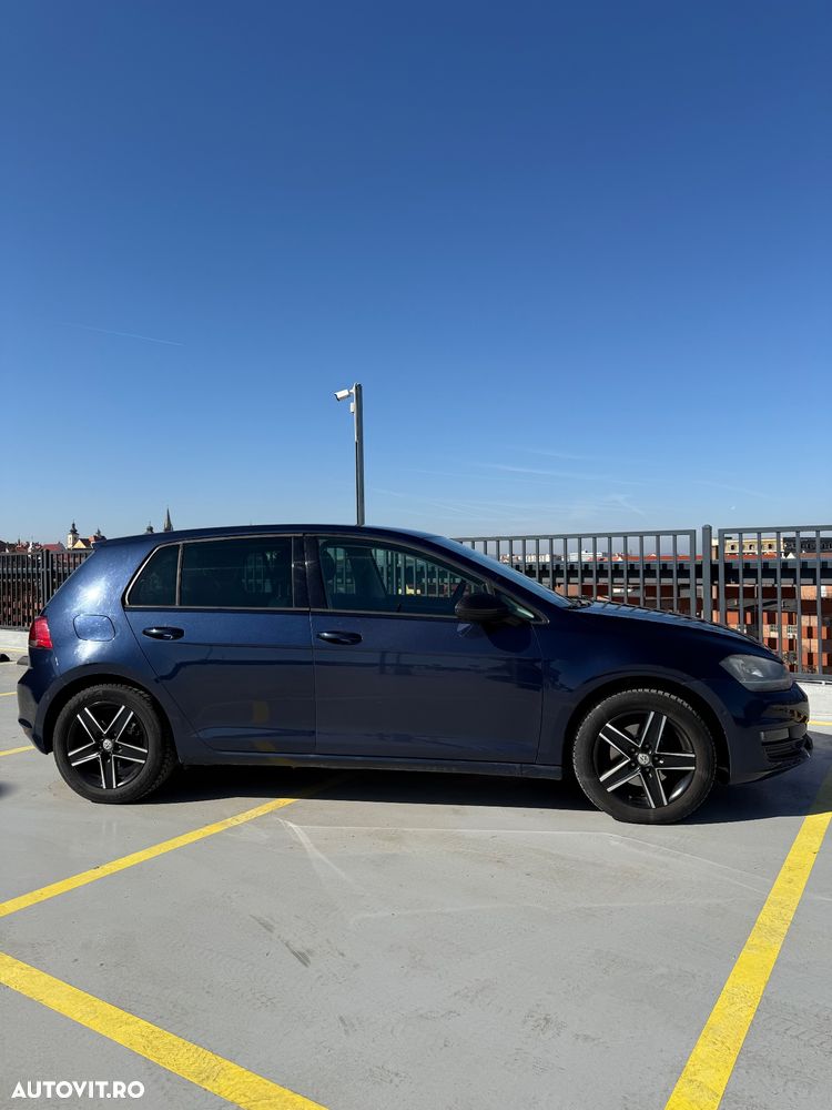 Volkswagen Golf 1.6 TDI DPF Comfortline - 2