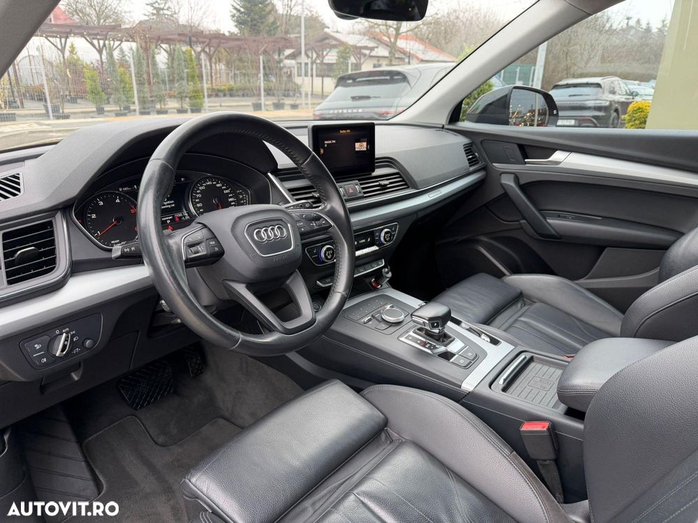 Audi Q5 2.0 40 TDI quattro S tronic Design - 19