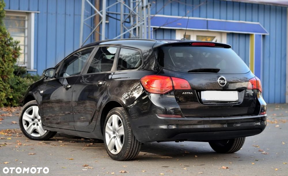 Opel Astra - 3