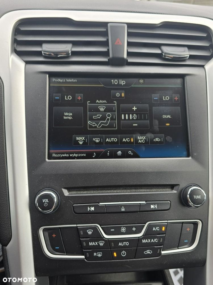 Ford Mondeo - 29