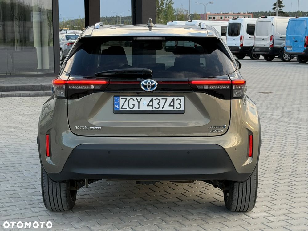 Toyota Yaris Cross Hybrid 1.5 Executive - 8