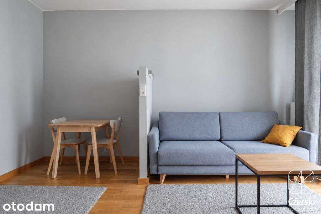 Komfortowa kawalerka z balkonem