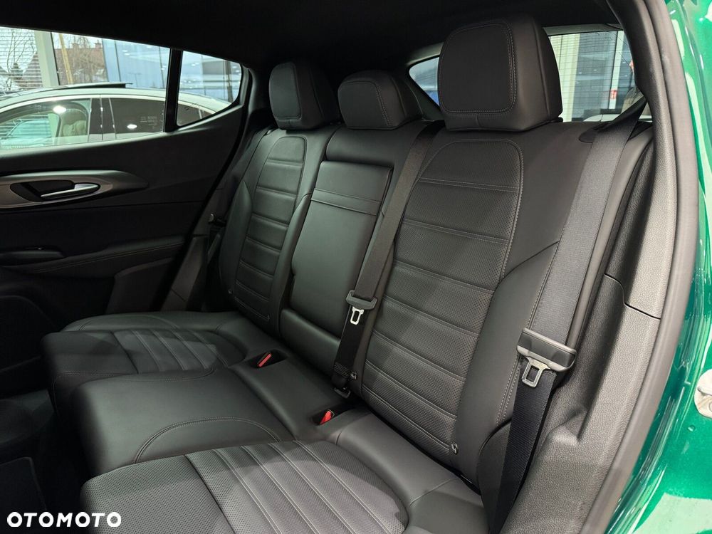 Alfa Romeo Tonale 1.5 T4 GSE mHEV Veloce DCT - 13