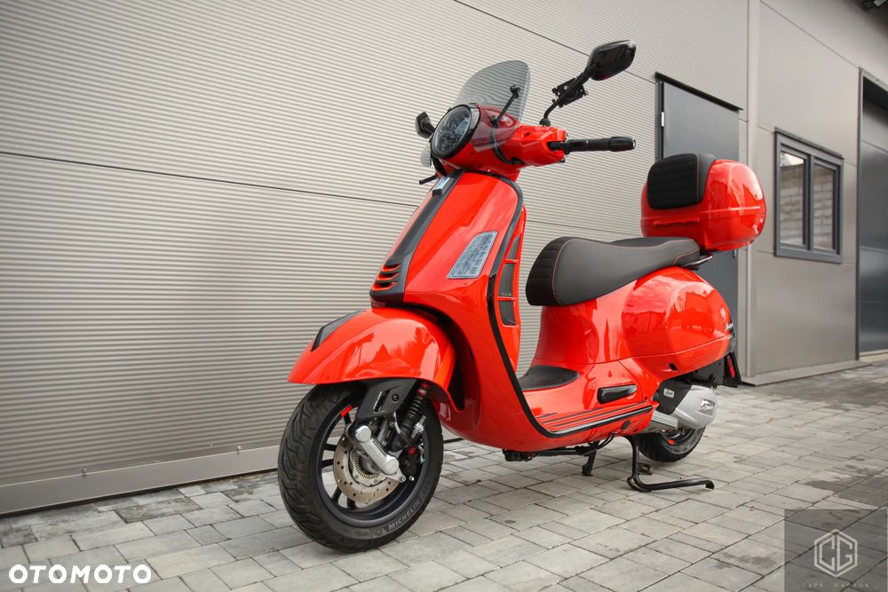 Piaggio Vespa - 4