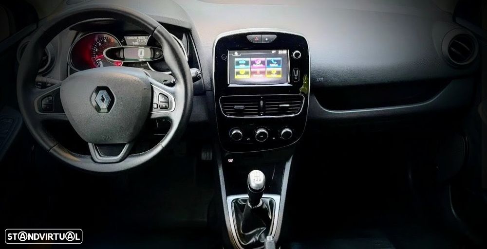 Renault Clio Sport Tourer 1.5 dCi GT Line - 13