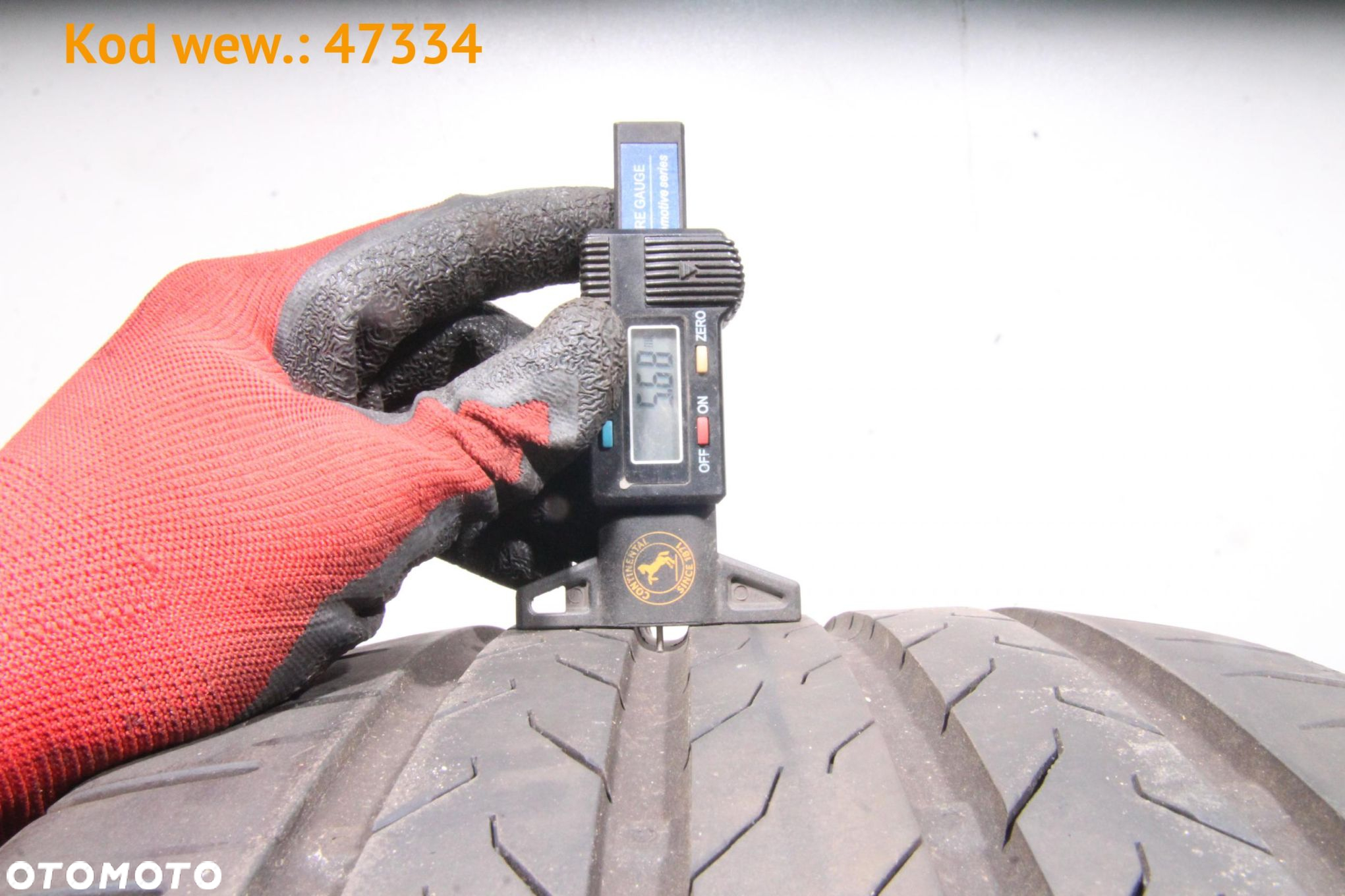 Continental Eco Contact 6Q - 245/45 R19 - 2