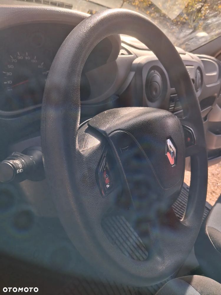 Renault Master - 22