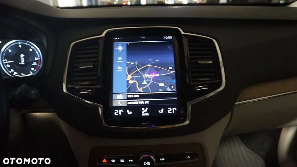 Volvo XC 90 D5 AWD Inscription - 28