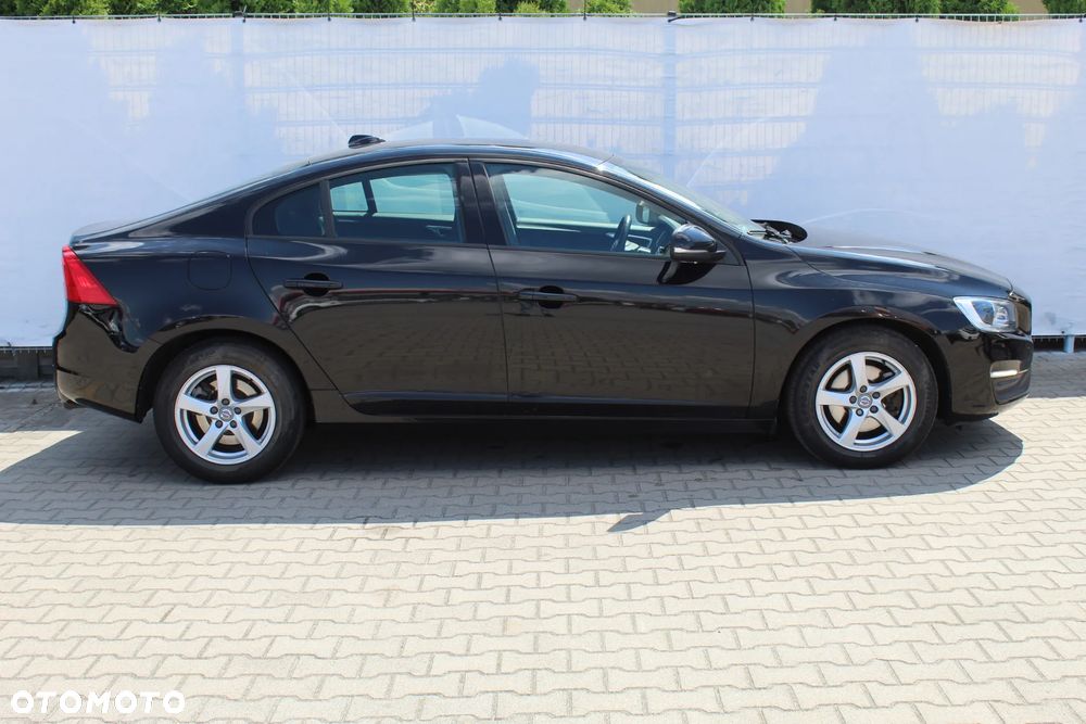 Volvo S60 T3 Drive-E Kinetic - 6