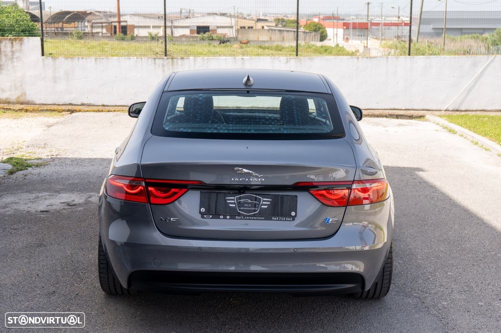 Jaguar XF 20d AWD Aut. Prestige - 9