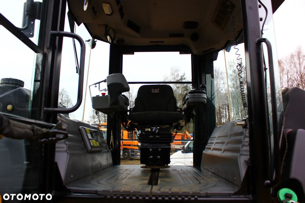 Caterpillar CAT CD10 WALEC STALOWY WIBRACYJNY Z DZIELONYMI BĘBNAMI +KOSZ HYDROG AX077 - 19