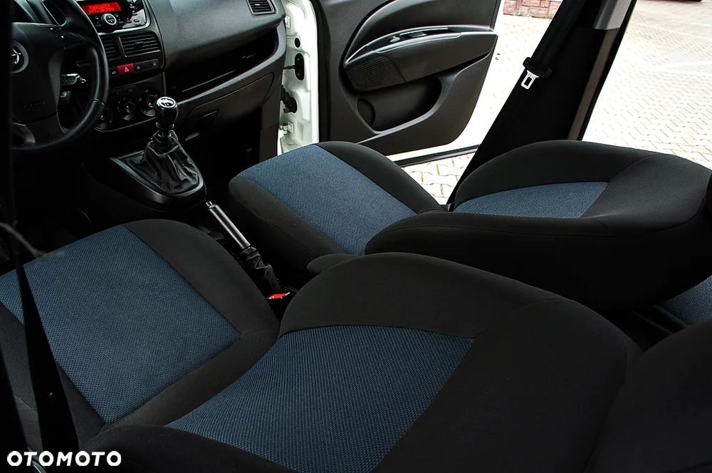 Opel Combo Tour 1.4 Cosmo - 30