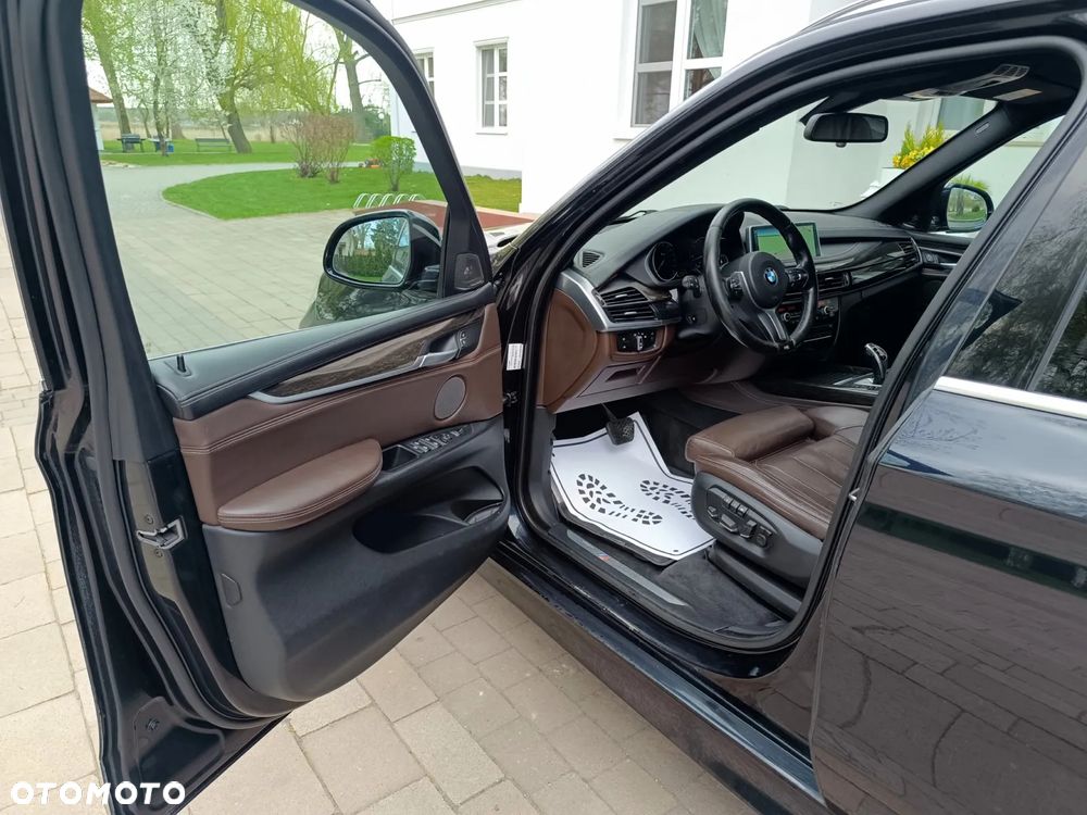 BMW X5 M M50d Sport-Aut - 23