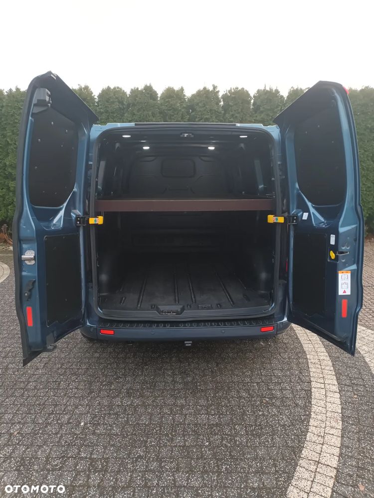 Ford Transit Custom - 21