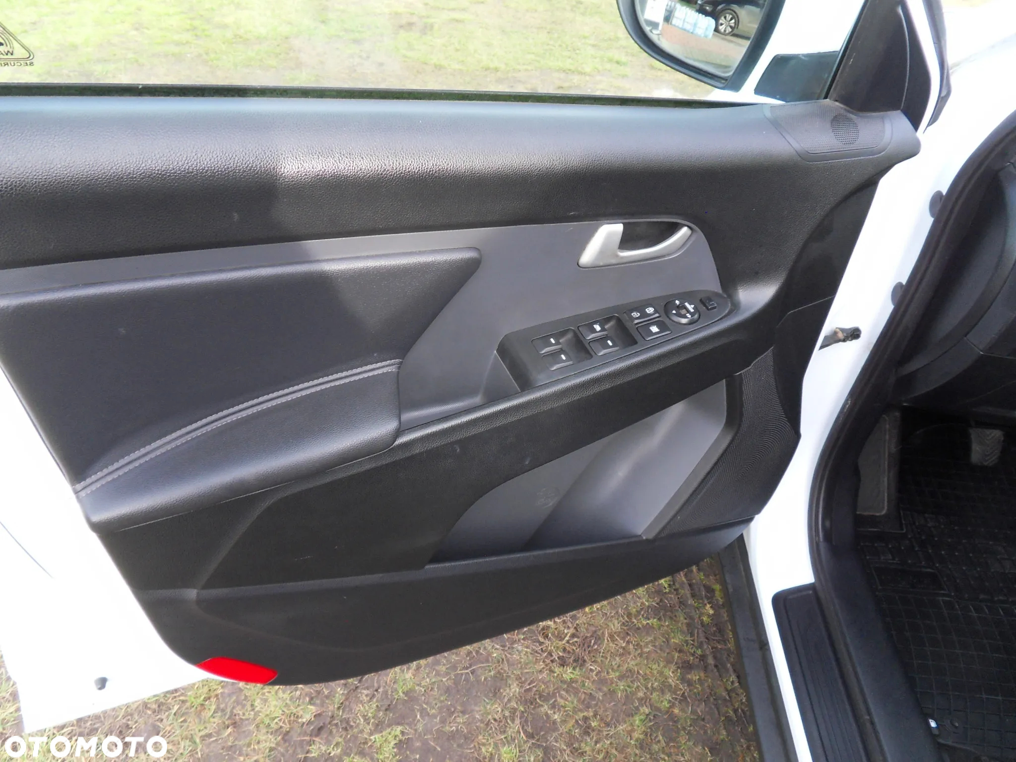Kia Sportage 1.7 CRDI 2WD ISG Attract - 12