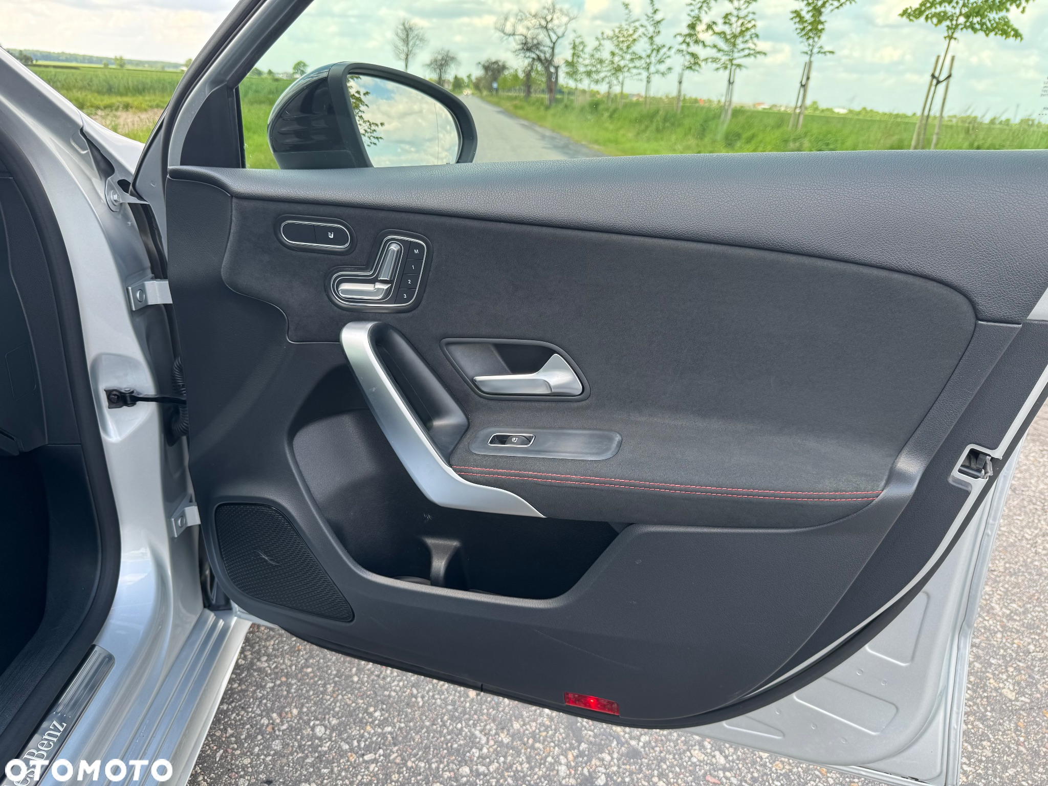 Mercedes-Benz Klasa A 180 d 7G-DCT AMG Line - 25
