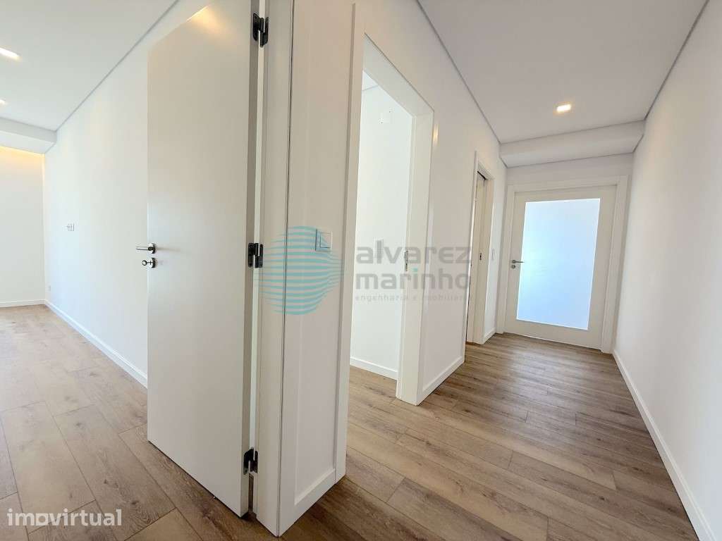 T2 com VISTA MAR, Piscina Privada na Cobertura, Ericeira - Grande imagem: 3/32