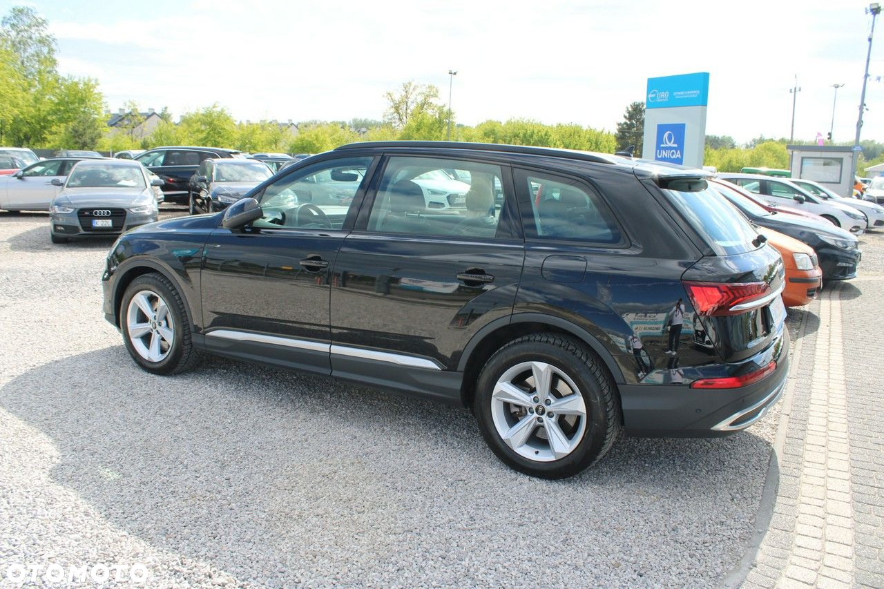 Audi Q7 - 10