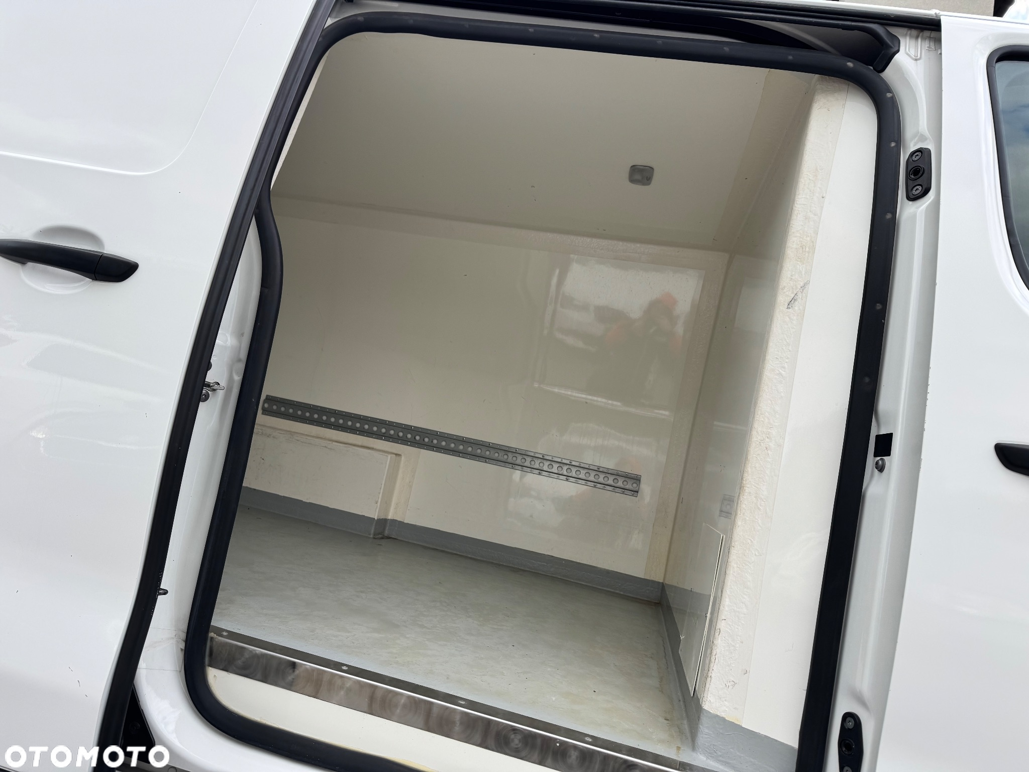 Citroën Jumpy Expert Scudo Proace Izoterma - 20