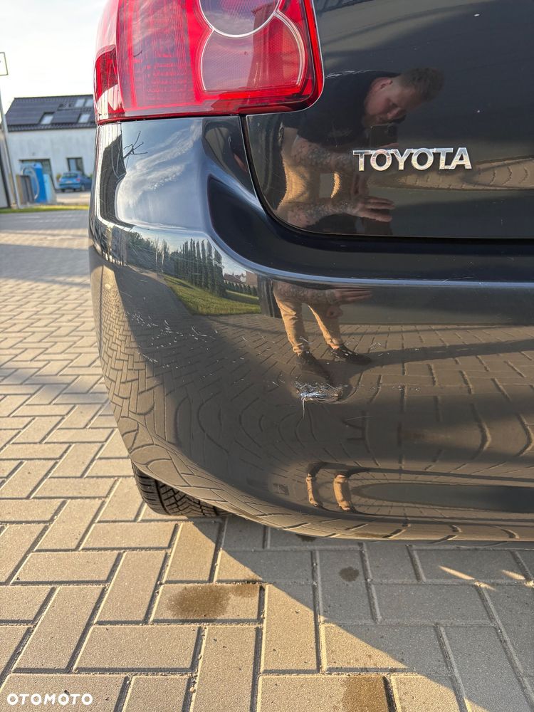 Toyota Auris 1.4 VVT-i - 8