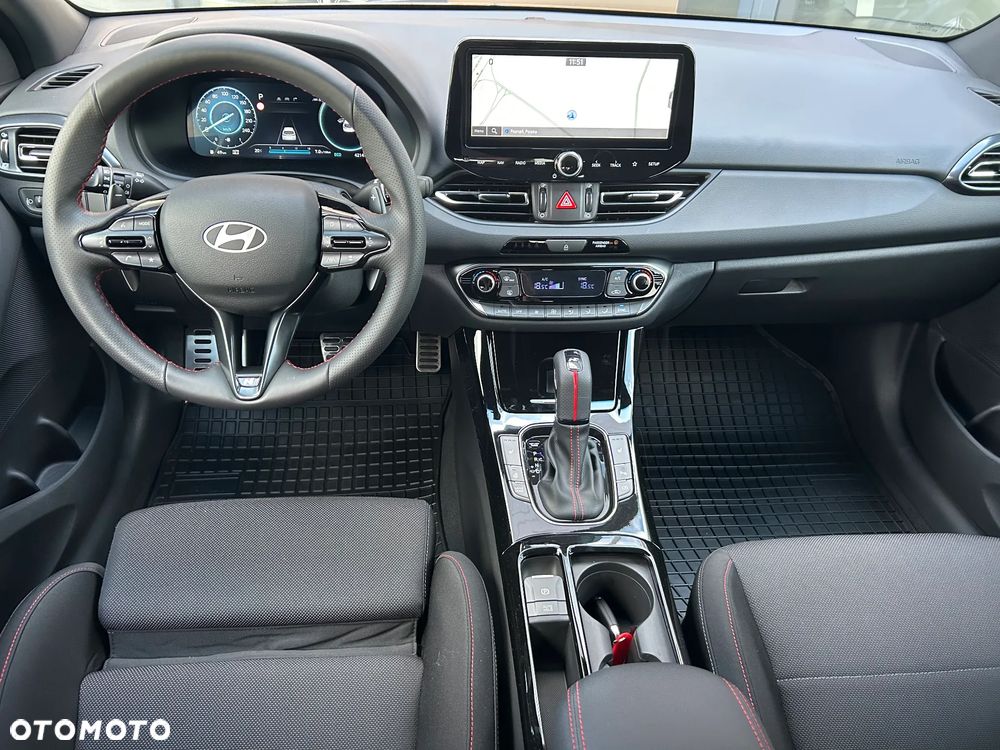 Hyundai i30 - 18