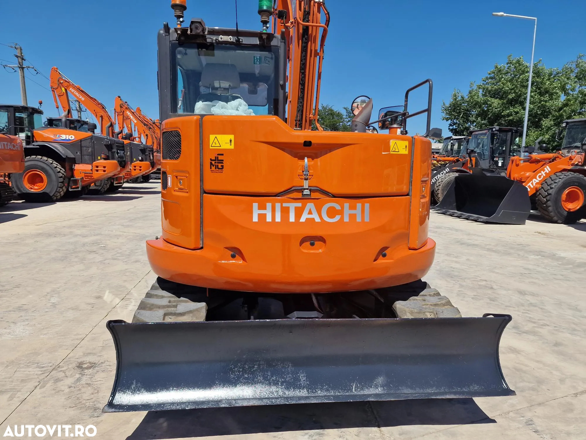 Hitachi ZX85, 2023, 19.85, Cupla rapida si 3 cupe-63.900 eur+Tva., camera spate, camelre laterale, senzori detectie parametru, senile cauciuc 90% ok, posibilite leasing 4 ani, CA NOU-PROMOTIE 63900 EUR+tva - 2