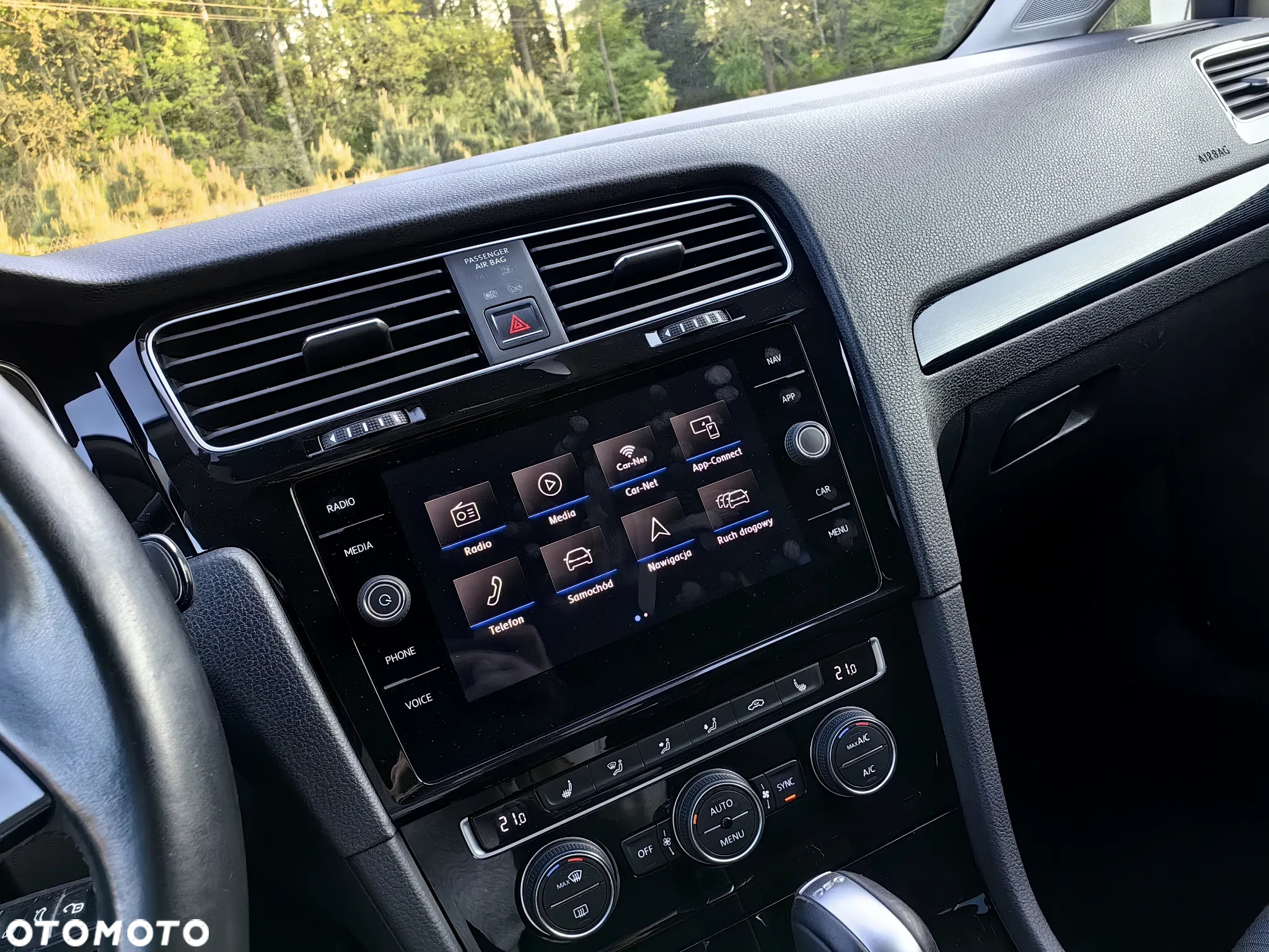 Volkswagen Golf 2.0 TDI DSG Sound - 29