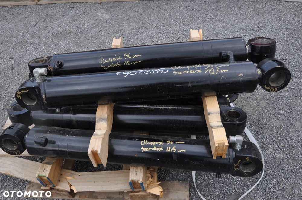 Silownik hydrauliczny Cat Caterpillar - 3