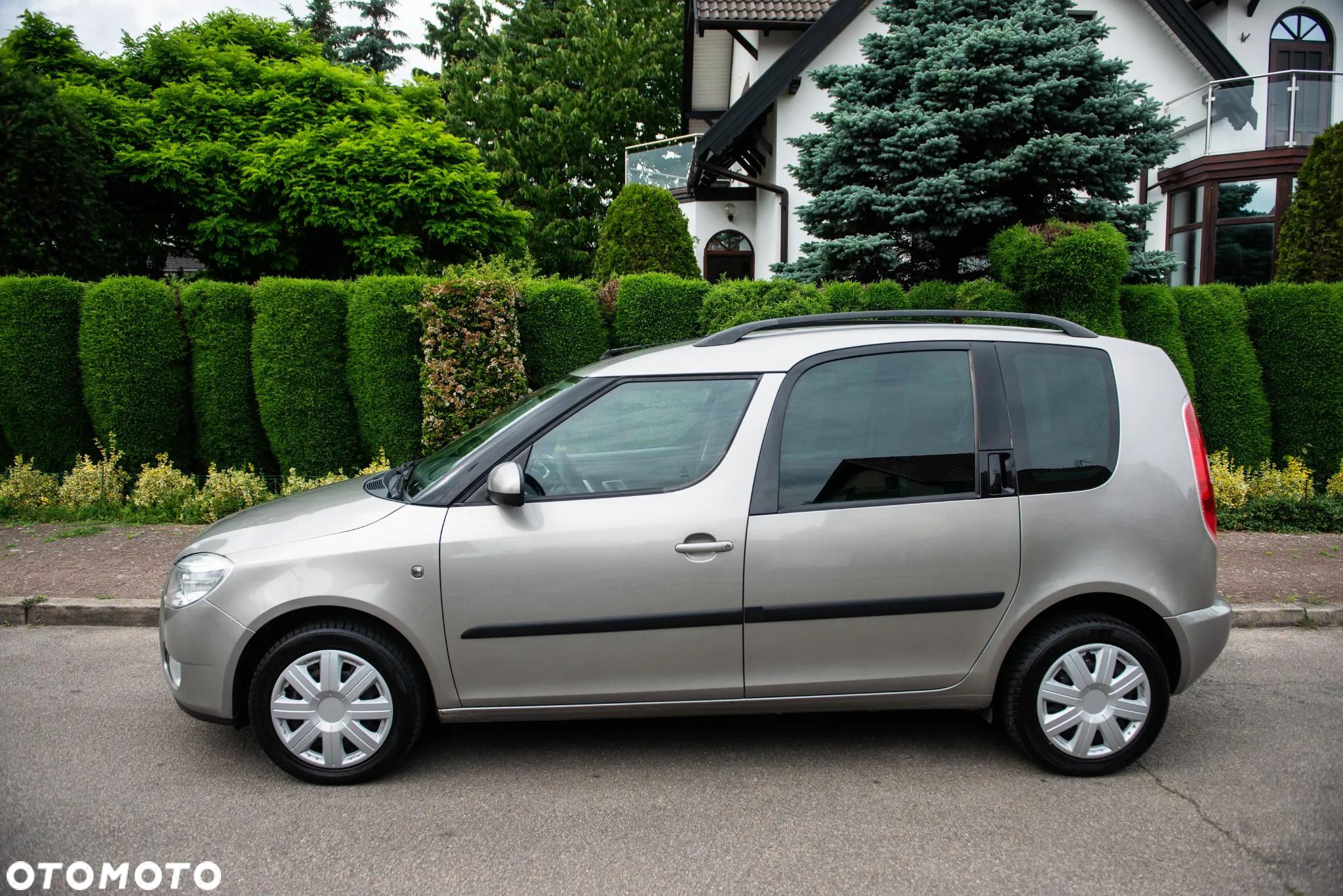 Skoda Roomster 1.6 16V - 11