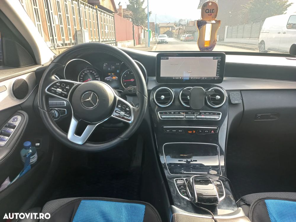 Mercedes-Benz C - 11