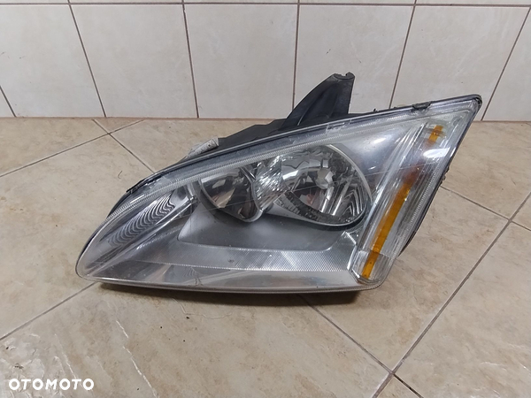 Ford Focus 2 lampa reflektor lewy przód wysyłka OLX