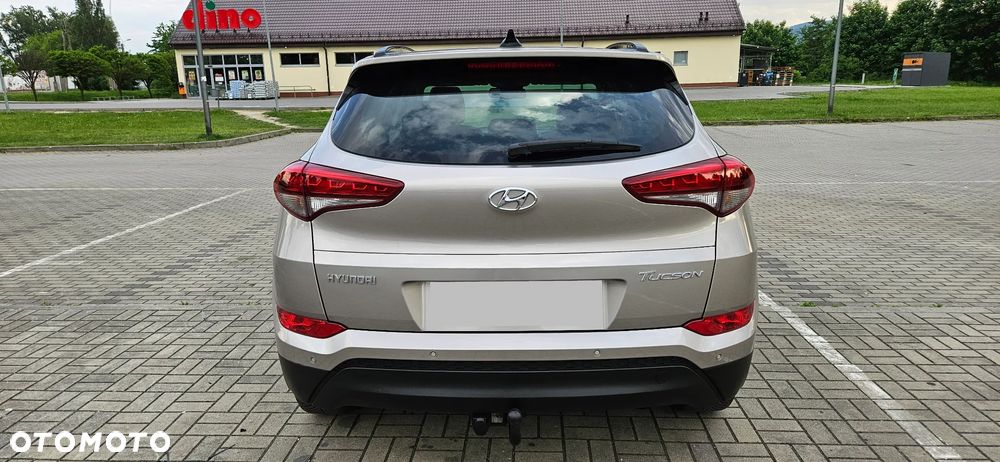 Hyundai Tucson blue 1.7 CRDi 2WD Advantage - 23