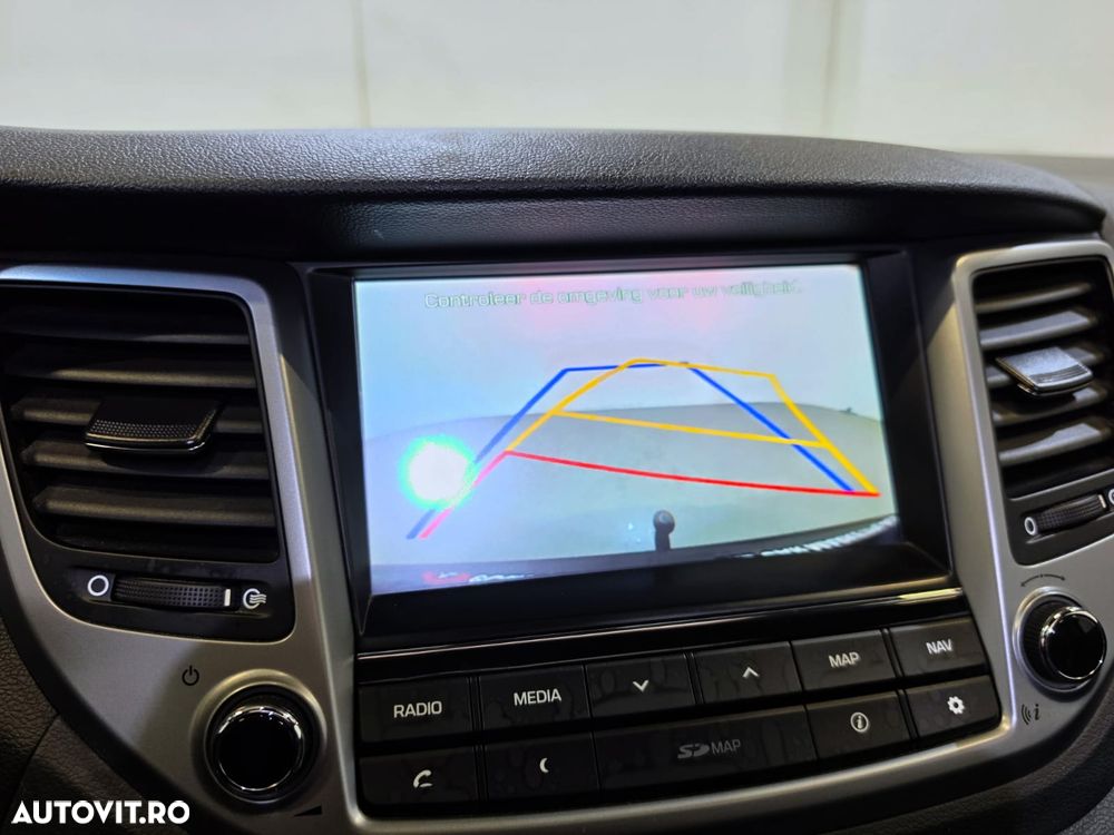 Hyundai Tucson blue 1.7 CRDi 2WD DCT Premium - 11